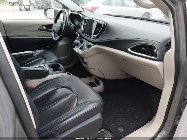 2021 CHRYSLER PACIFICA TOURING L
