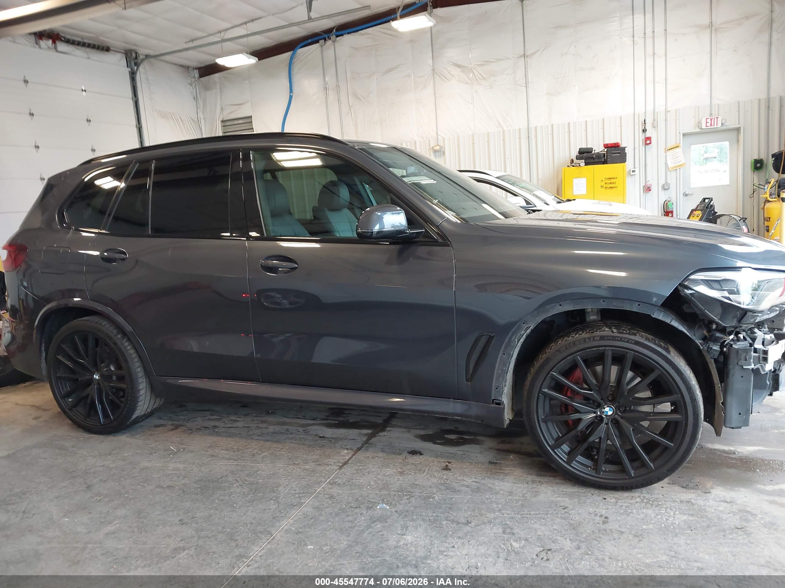 2022 BMW X5 SDRIVE40I