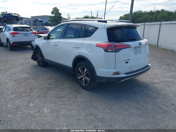 2018 TOYOTA RAV4 XLE