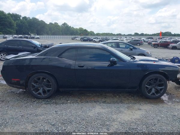 2016 DODGE CHALLENGER SXT