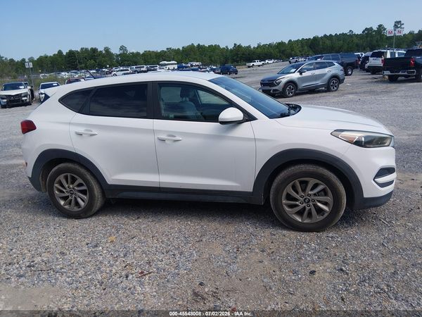 2018 HYUNDAI TUCSON SE
