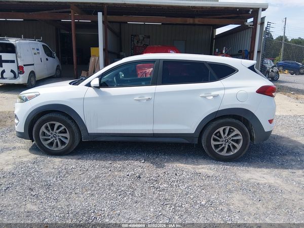2018 HYUNDAI TUCSON SE