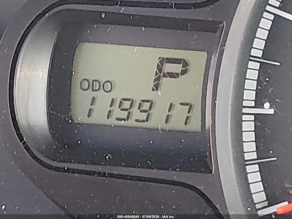 2014 TOYOTA SIENNA LE