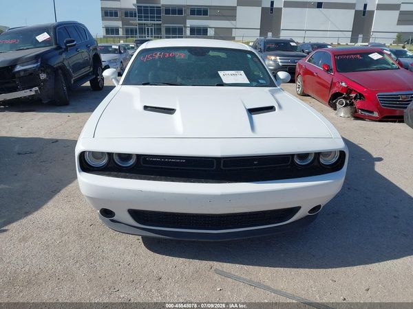 2018 DODGE CHALLENGER SXT