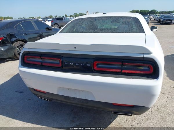 2018 DODGE CHALLENGER SXT