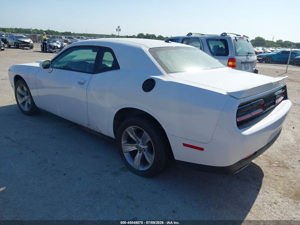 2018 DODGE CHALLENGER SXT