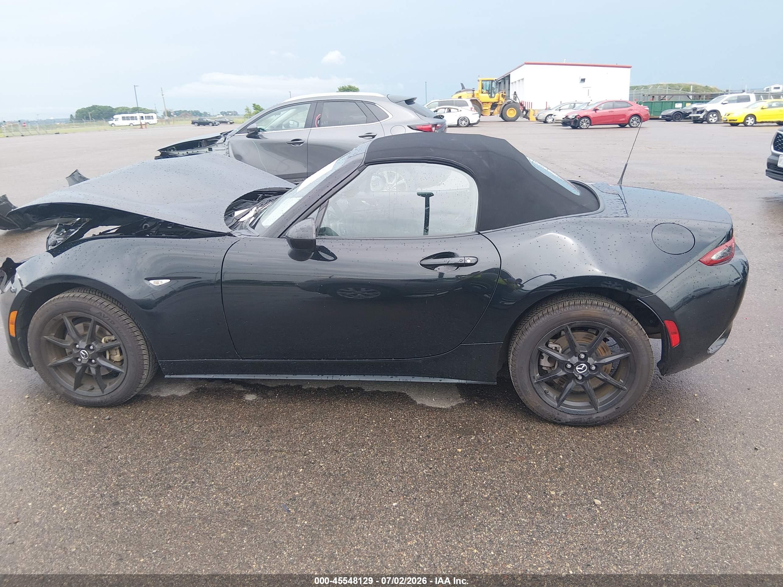 2017 MAZDA MX-5 MIATA SPORT