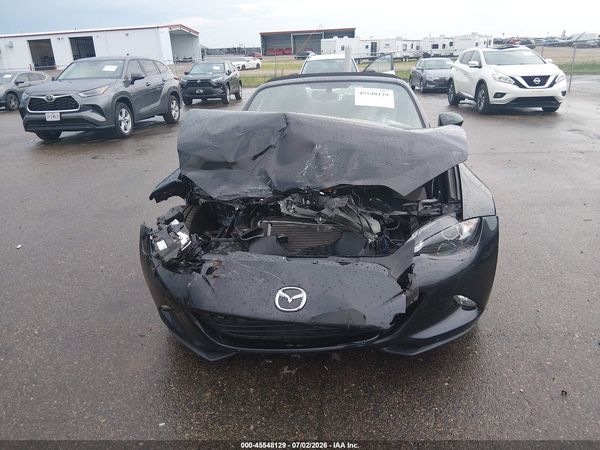 2017 MAZDA MX-5 MIATA SPORT