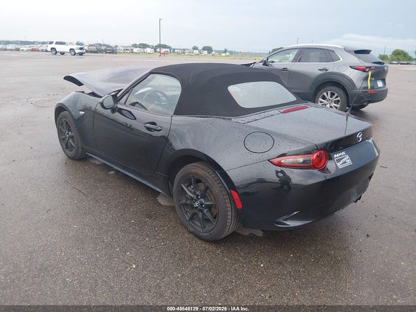 2017 MAZDA MX-5 MIATA SPORT