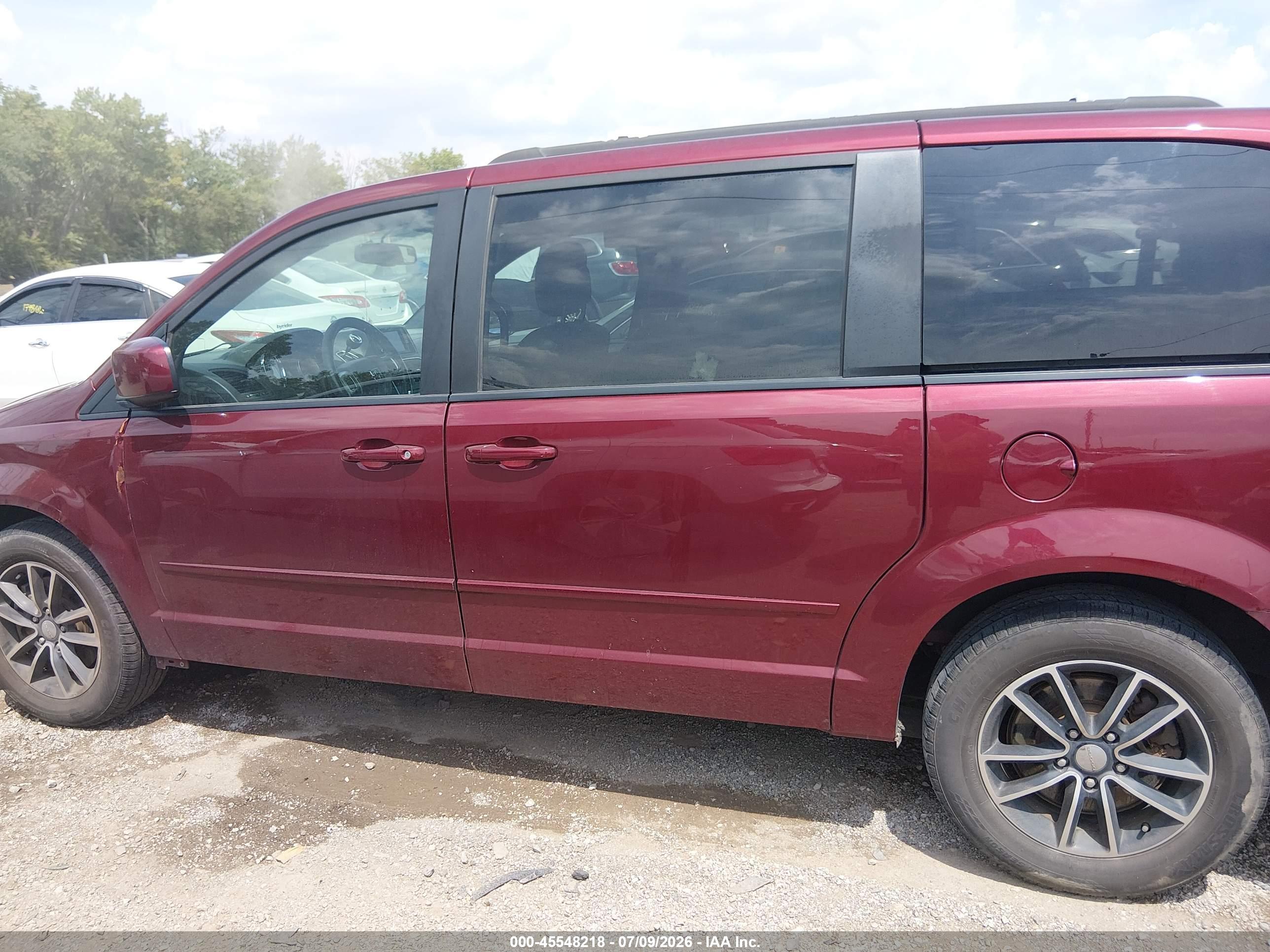2017 DODGE GRAND CARAVAN GT