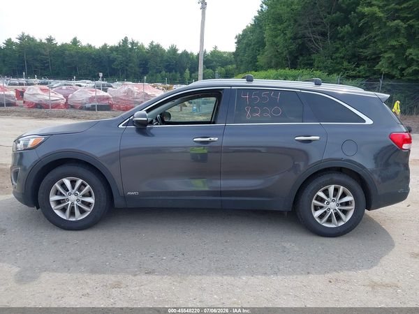 2017 KIA SORENTO 2.4L LX