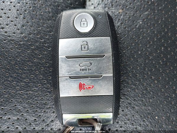2017 KIA SORENTO 2.4L LX