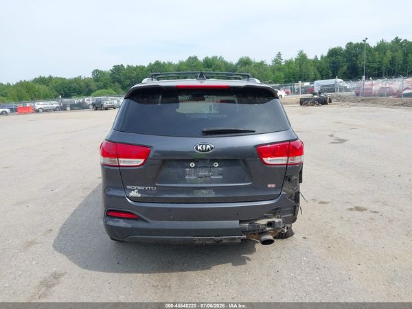 2017 KIA SORENTO 2.4L LX