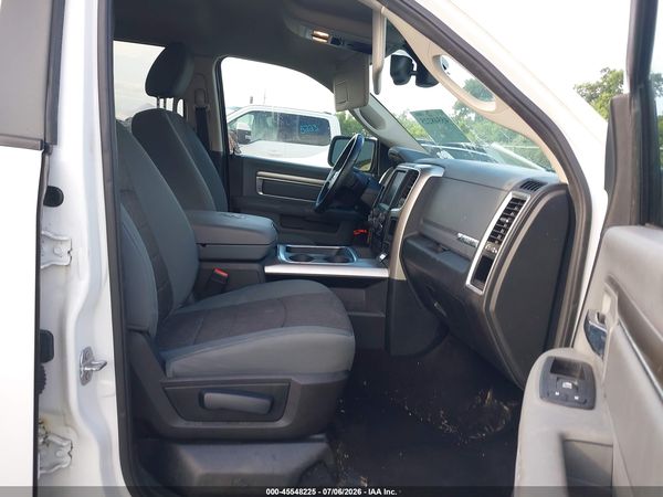 2017 RAM 1500 BIG HORN  4X2 5'7 BOX