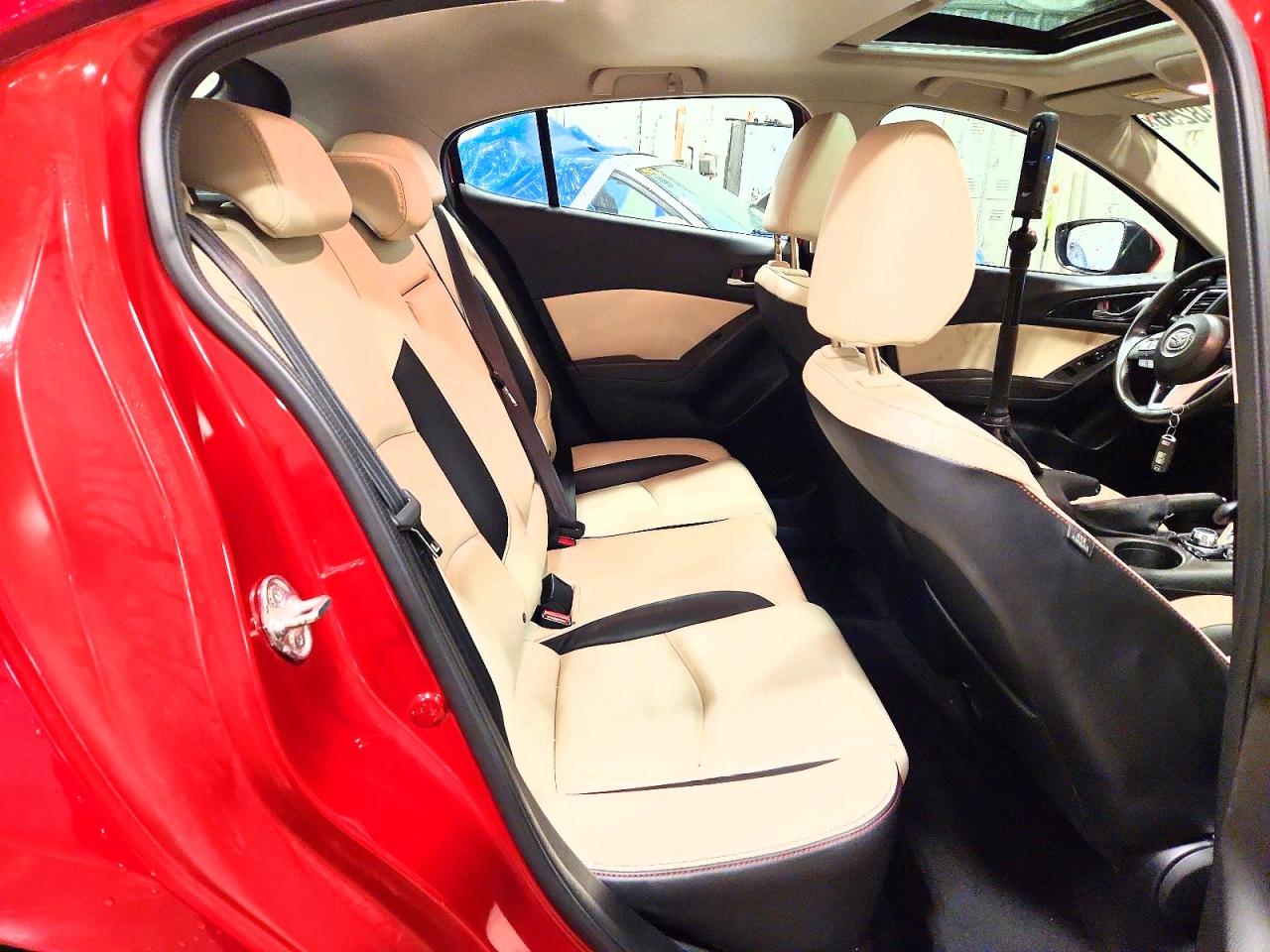 2015 MAZDA 3 Grand Touring/GT