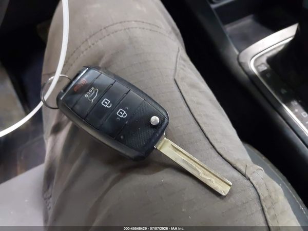 2019 KIA SORENTO 2.4L LX