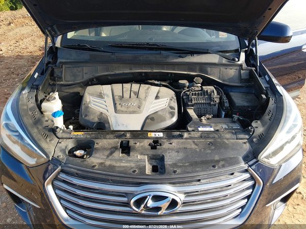 2017 HYUNDAI SANTA FE SE
