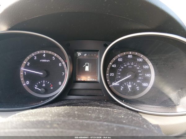 2017 HYUNDAI SANTA FE SE