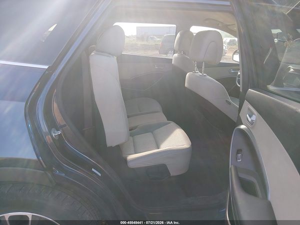 2017 HYUNDAI SANTA FE SE
