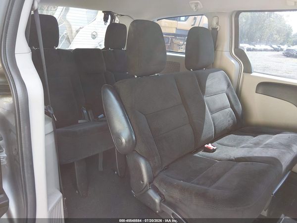 2016 DODGE GRAND CARAVAN AMERICAN VALUE PKG — I8