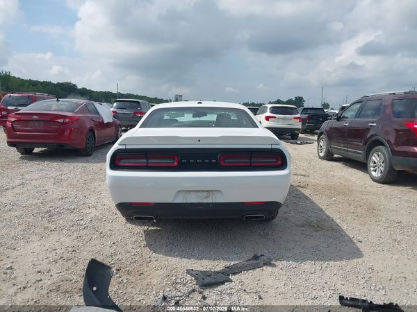 2021 DODGE CHALLENGER SXT