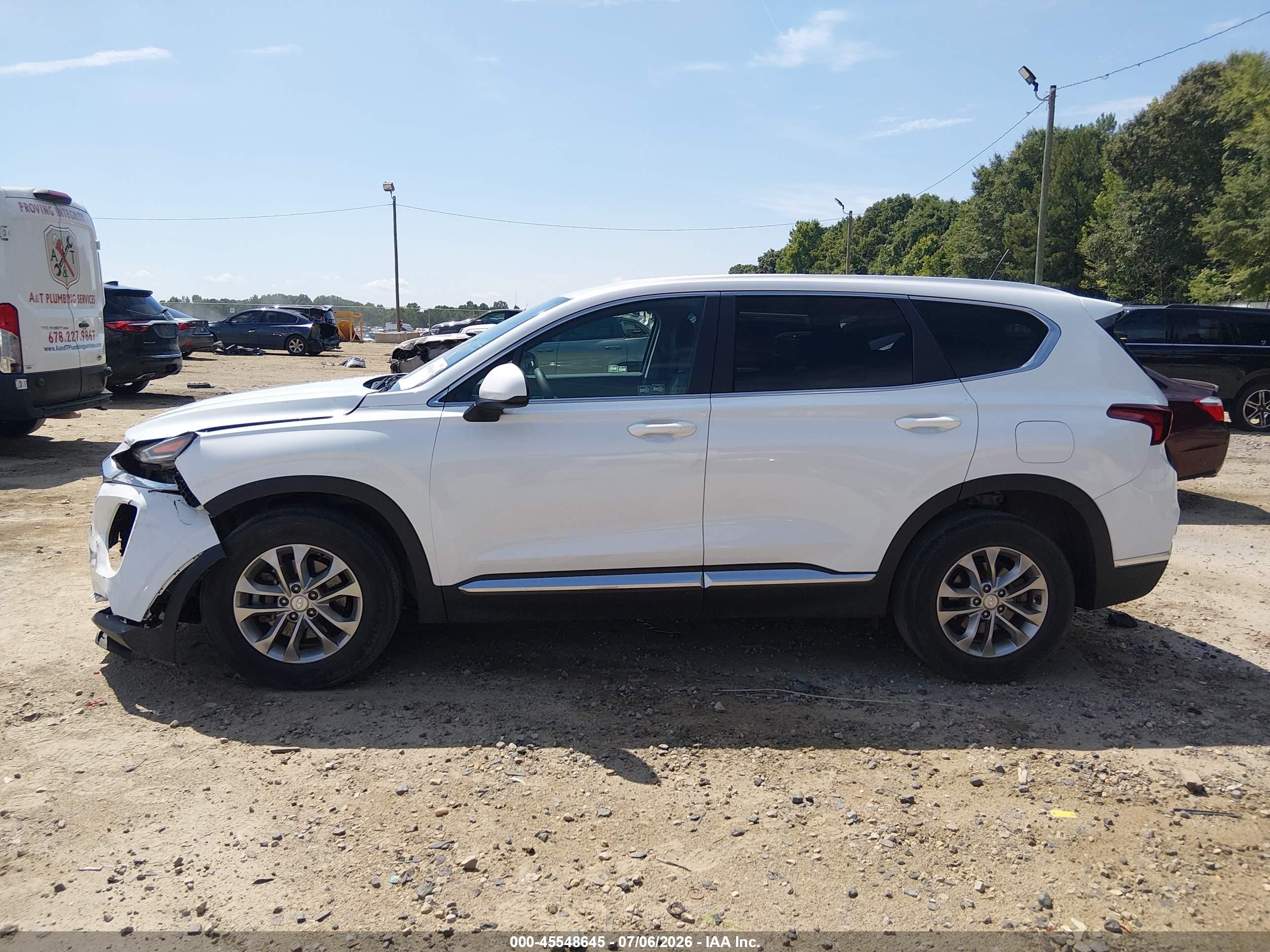 2019 HYUNDAI SANTA FE SE