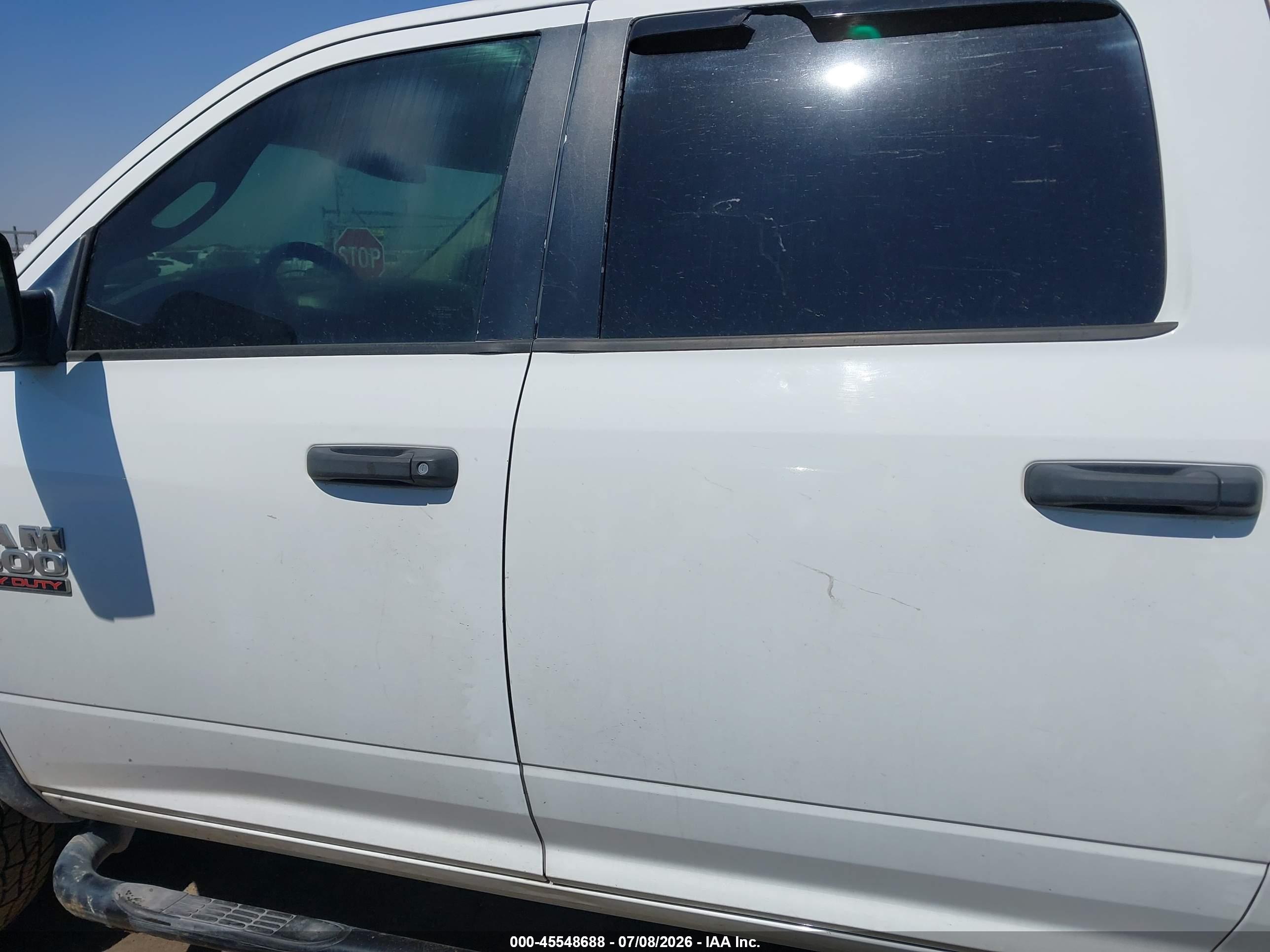 2018 RAM 2500 TRADESMAN  4X4 8' BOX