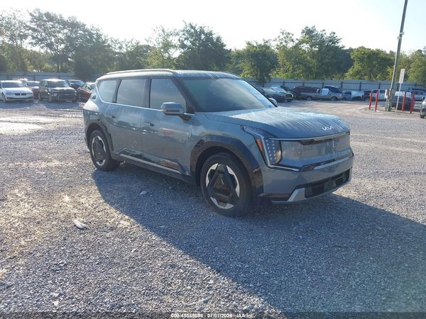 2024 KIA EV9 LAND