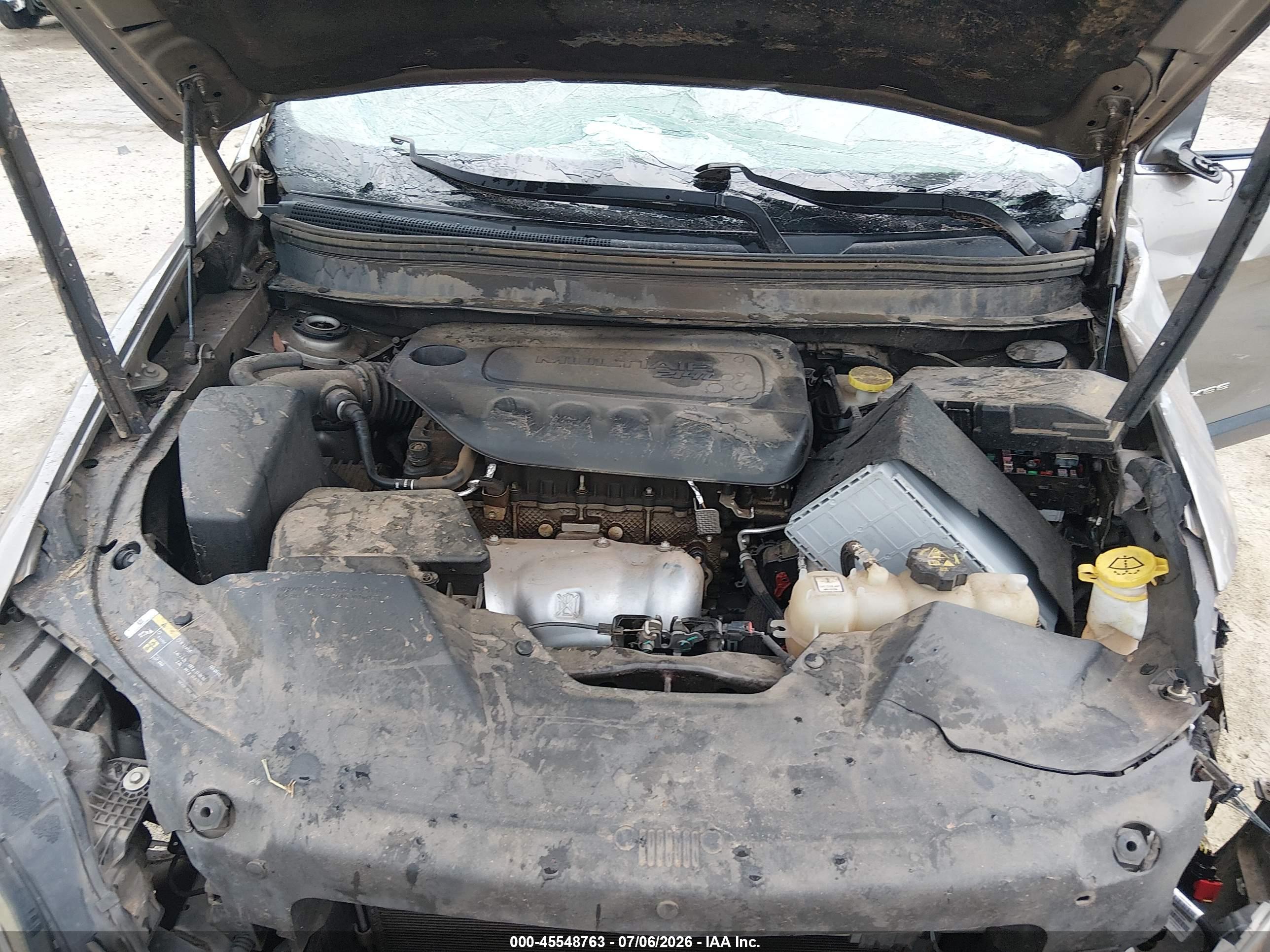 2019 JEEP CHEROKEE LATITUDE FWD