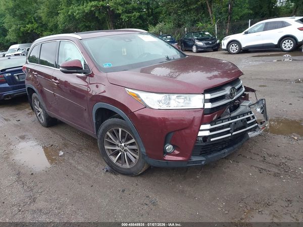 2018 TOYOTA HIGHLANDER XLE