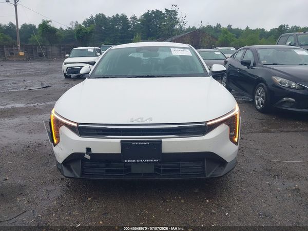 2026 KIA K4 LXS
