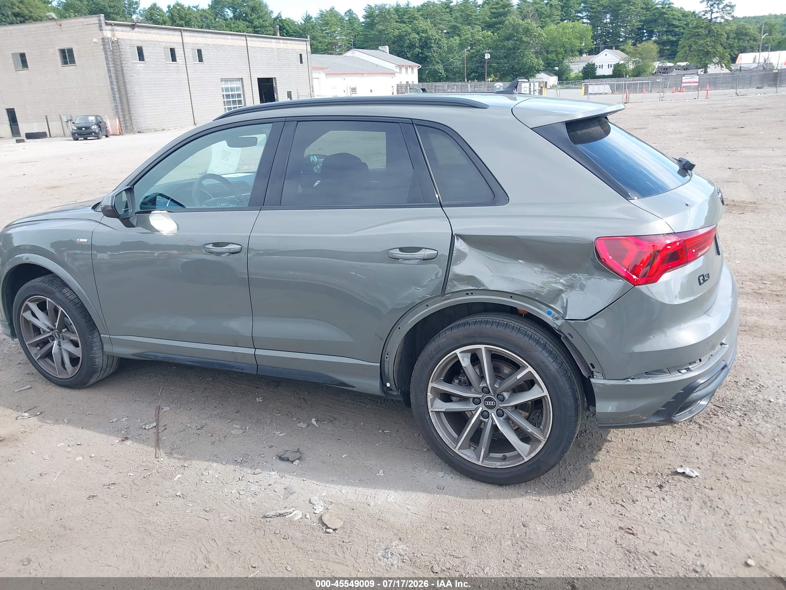 2022 AUDI Q3