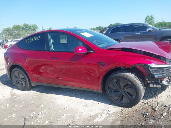 2026 TESLA MODEL Y