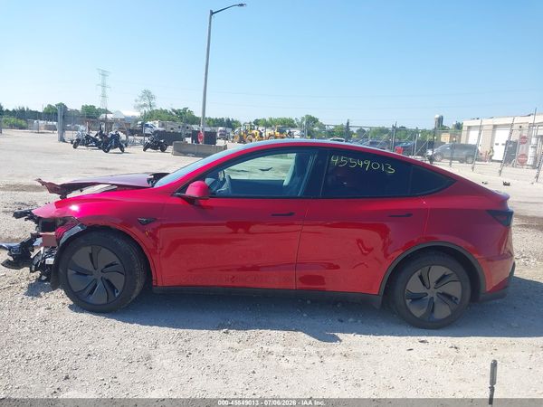 2026 TESLA MODEL Y