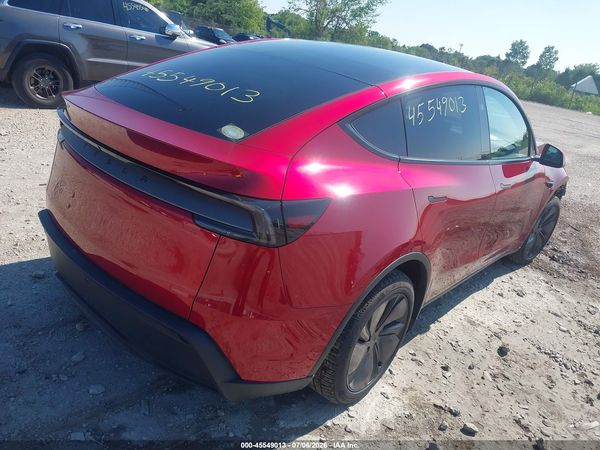 2026 TESLA MODEL Y