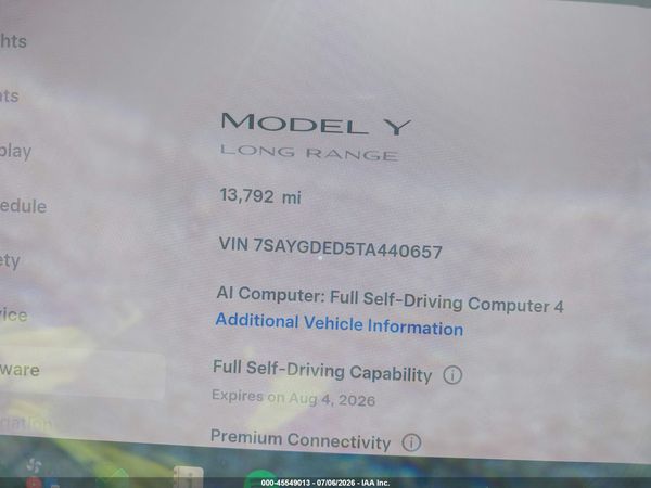 2026 TESLA MODEL Y