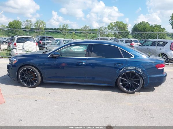 2022 VOLKSWAGEN PASSAT 2.0T SE — I117