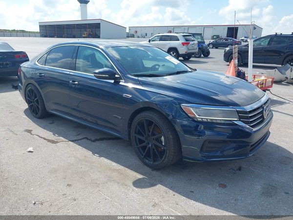 2022 VOLKSWAGEN PASSAT 2.0T SE — I152
