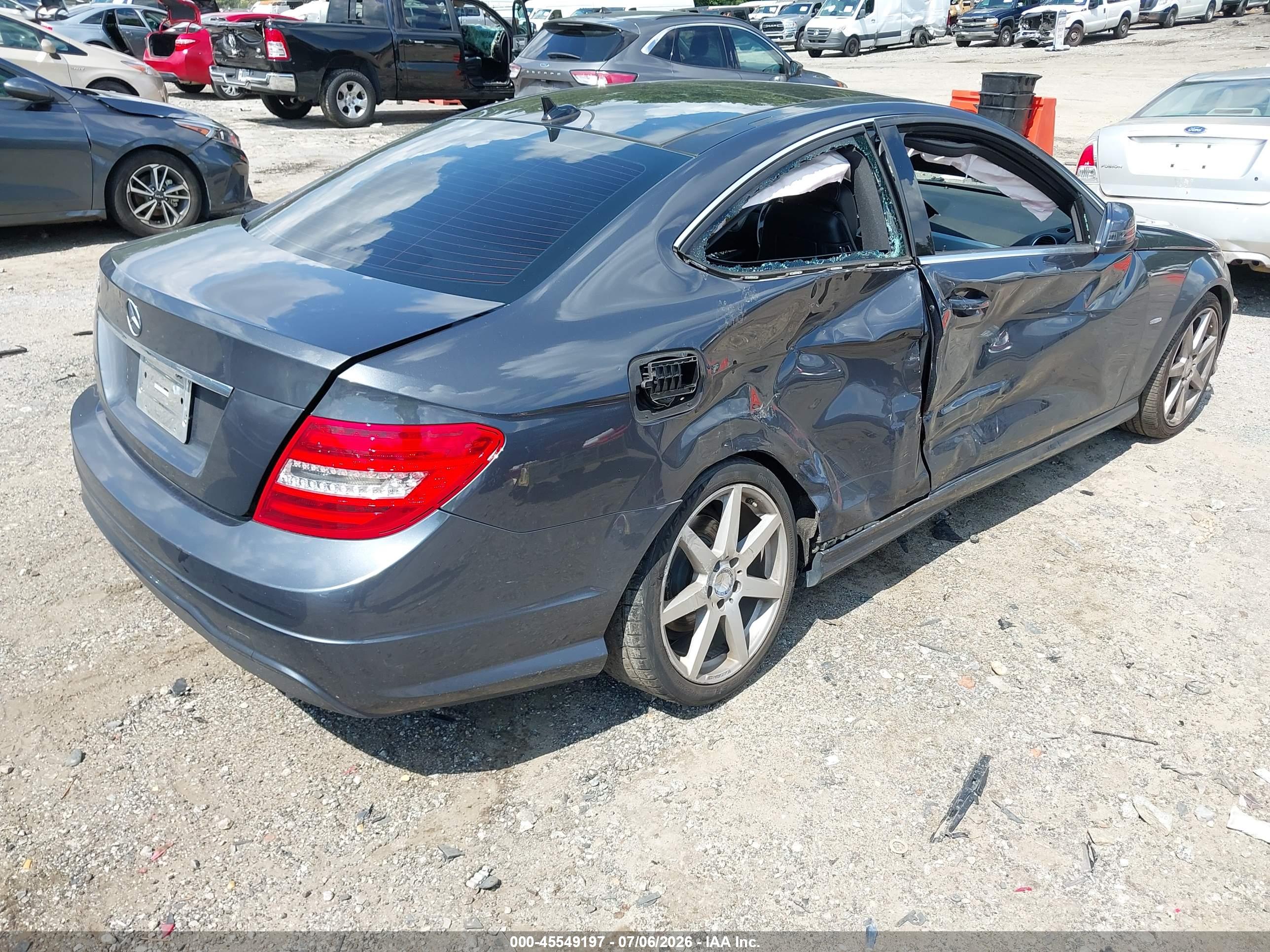 2012 MERCEDES-BENZ C 250 C250
