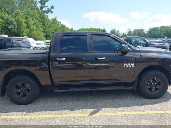 2017 RAM 1500 SLT