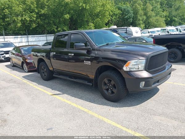 2017 RAM 1500 SLT