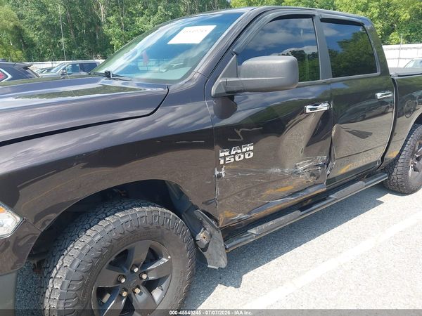 2017 RAM 1500 SLT