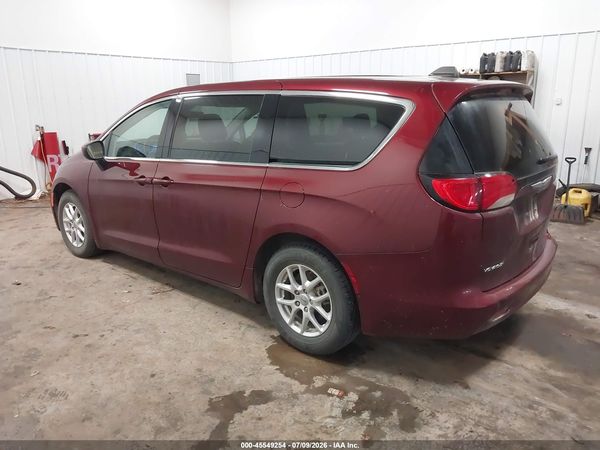 2021 CHRYSLER VOYAGER LX