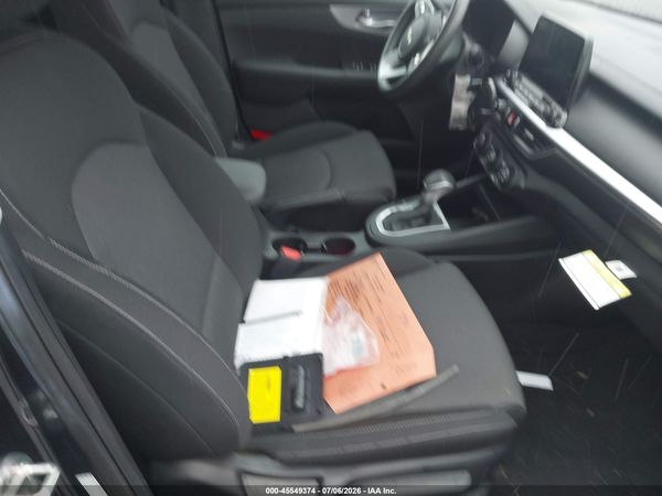 2022 KIA FORTE LXS
