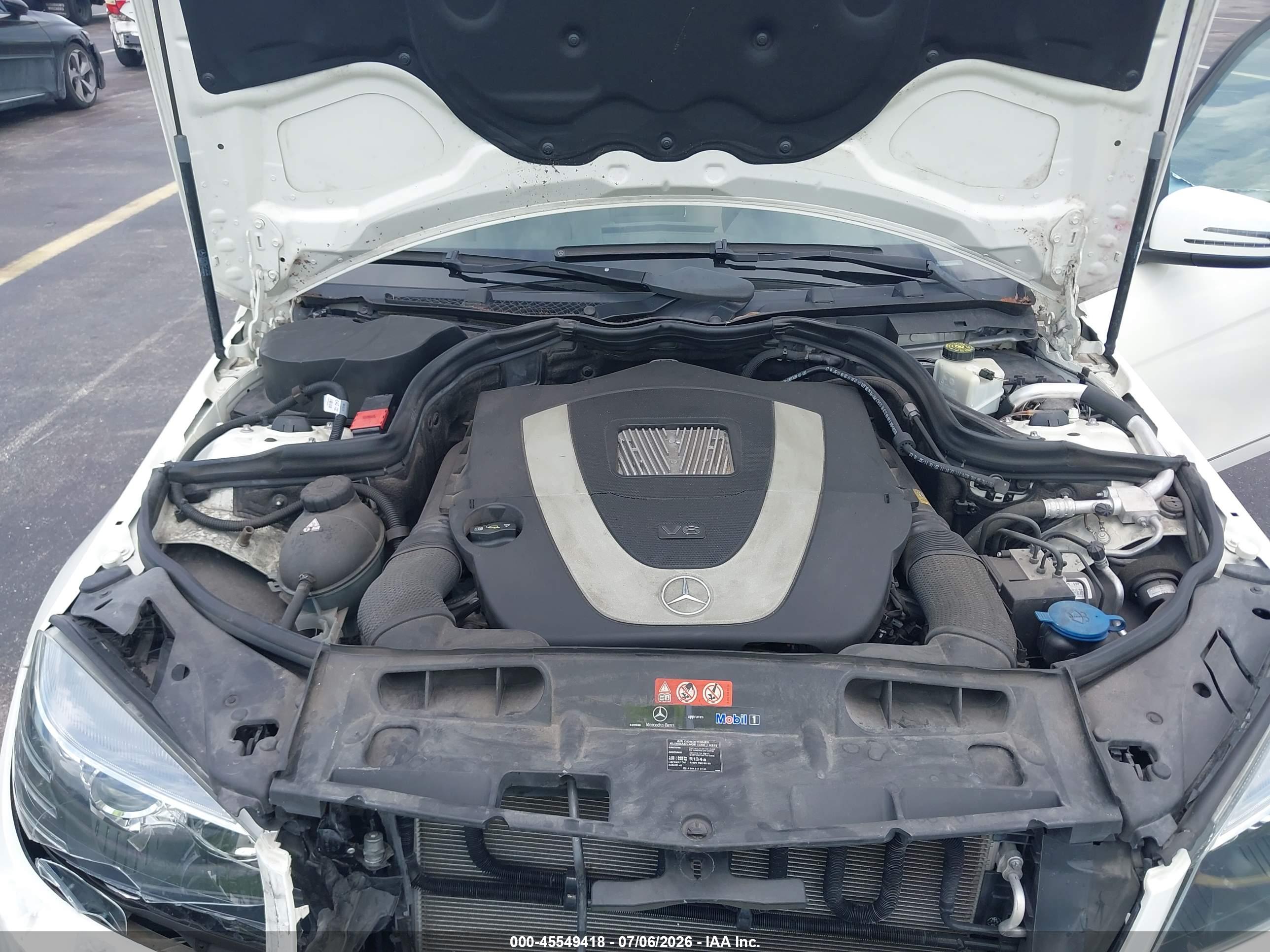 2011 MERCEDES-BENZ C 300 C300