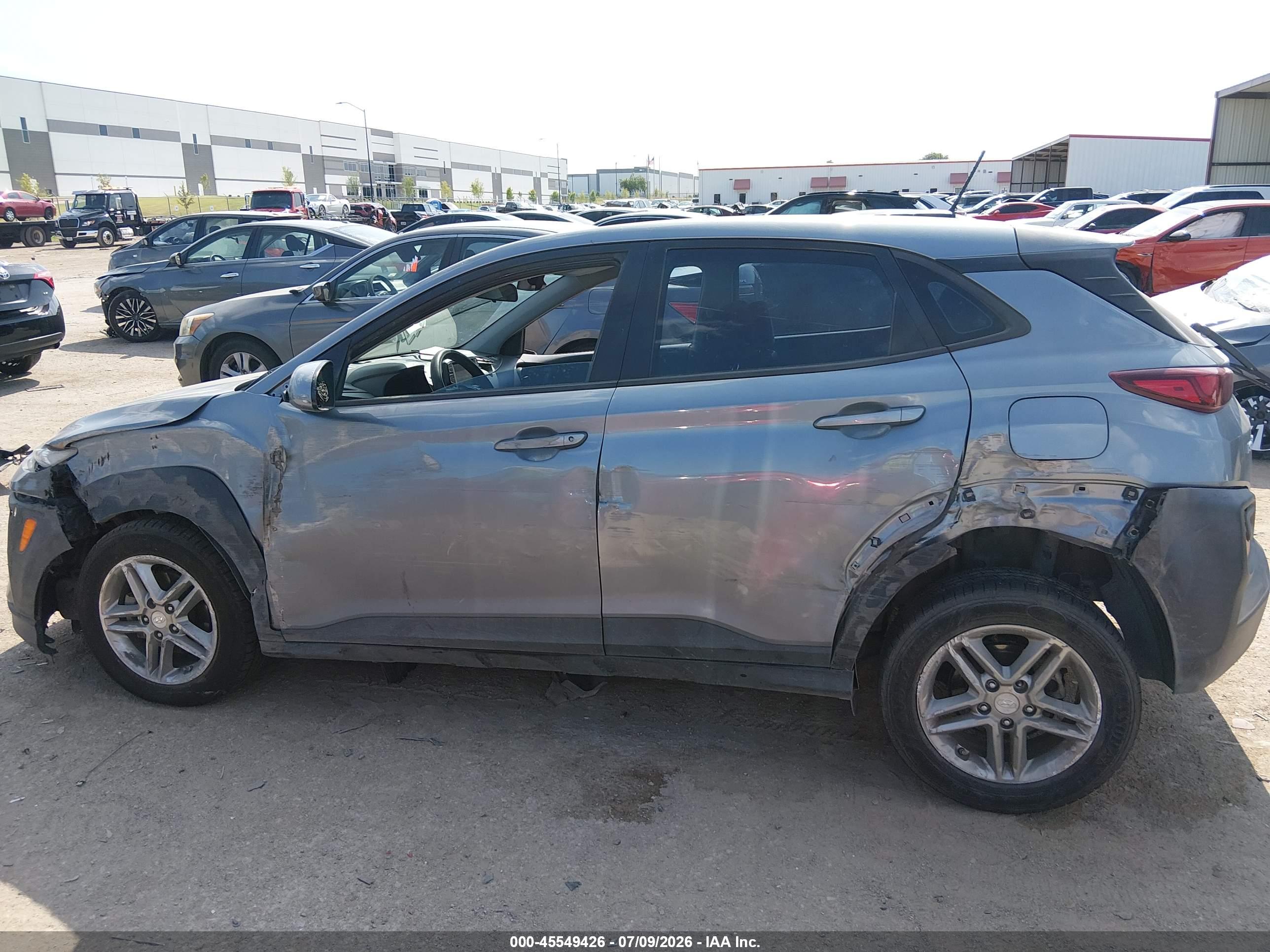 2020 HYUNDAI KONA SE