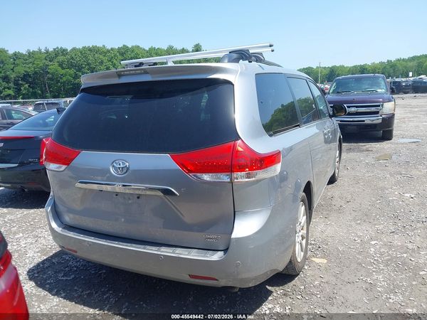 2012 TOYOTA SIENNA LIMITED 7 PASSENGER