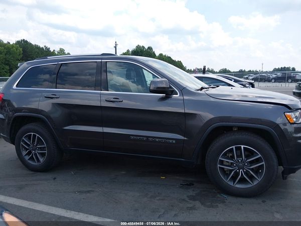 2019 JEEP GRAND CHEROKEE LAREDO E 4X2