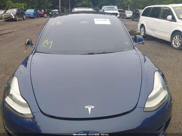 2018 TESLA MODEL 3 LONG RANGE/PERFORMANCE