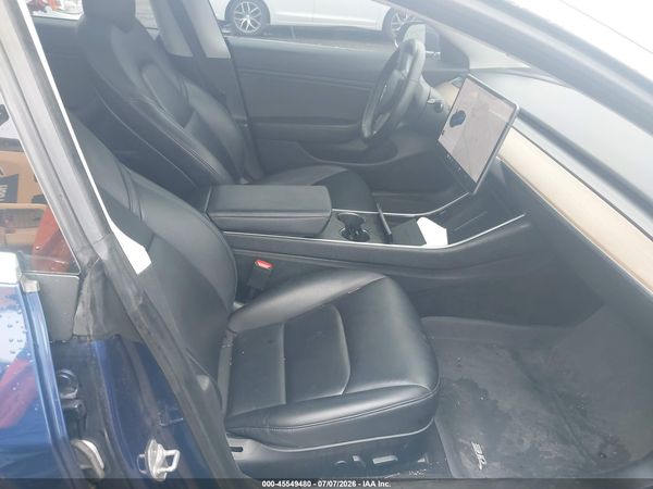 2018 TESLA MODEL 3 LONG RANGE/PERFORMANCE